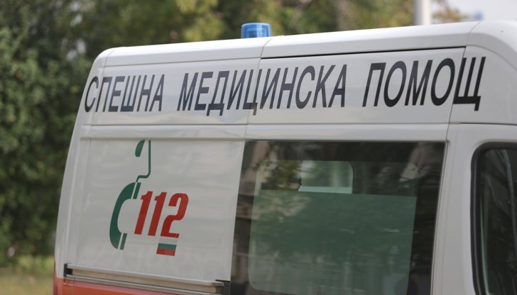 71-годишен мъж се бори за живота след падане от кон