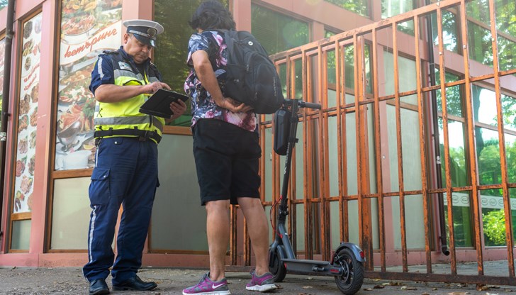 Пътна полиция санкционира най-често нарушения в пешеходни зони