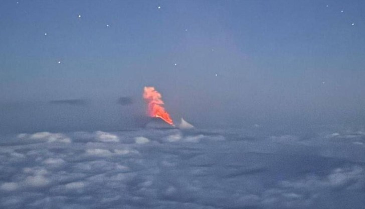 Ключевская Сопка продължава да се активизира след мощното земетресение от 30 юли Ключевская Сопка продължава да се активизира след мощното земетресение от 30 юли