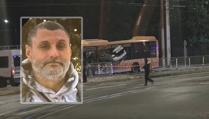 65-годишният мъж от Сирия загина на място при влетяването на кола в автобус на градския транспорт