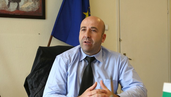 Създаваме фалшива реалност, че се води война по нашите пътища, коментира експертът по пътна безопасност