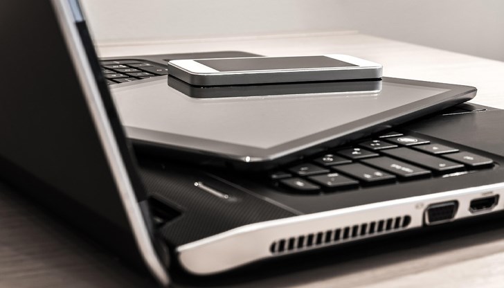 Експертите предупреждават за нарастващ риск от литиево-йонните акумулатори в авиацията Експертите предупреждават за нарастващ риск от литиево-йонните акумулатори в авиацията