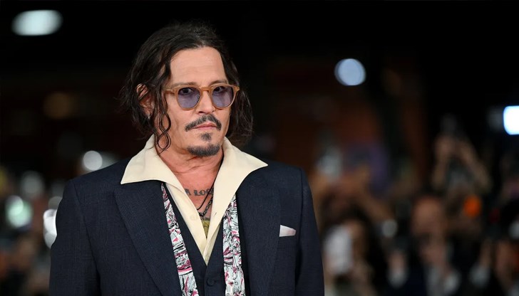 Продуцентът Джери Брукхаймър потвърди разговори с актьора за шести филм от "Карибски пирати"