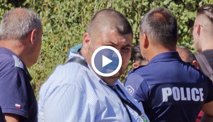 С шапката си сигнализирал на насрещен влак и предотвратил възможен сблъсък