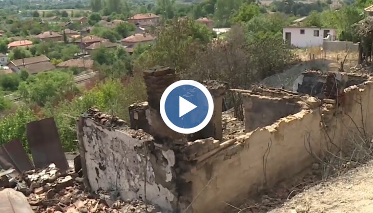 Две семейства останаха без дом