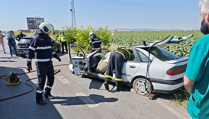 Пътят между разклона за Капитан Димитриево и Радилово е временно затворен