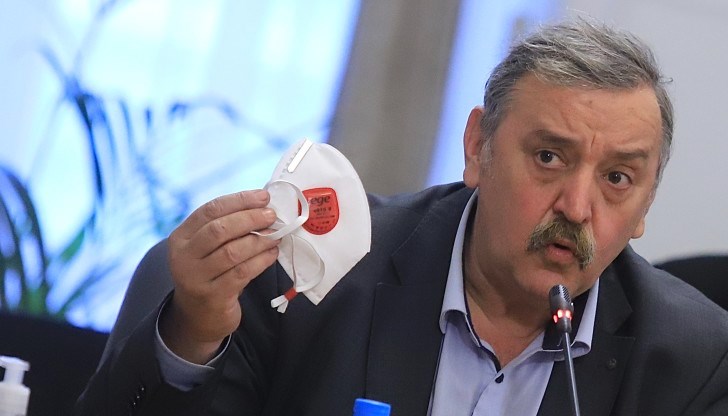 Епидемиологът обяснява причините за лекия ръст на случаите през есенно-зимния сезон