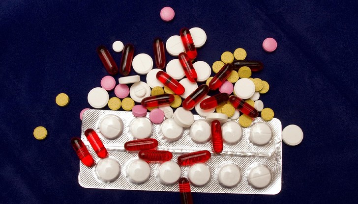 Учени доказаха, че ибупрофен и парацетамол правят бактериите по-устойчиви на лечение Учени доказаха, че ибупрофен и парацетамол правят бактериите по-устойчиви на лечение