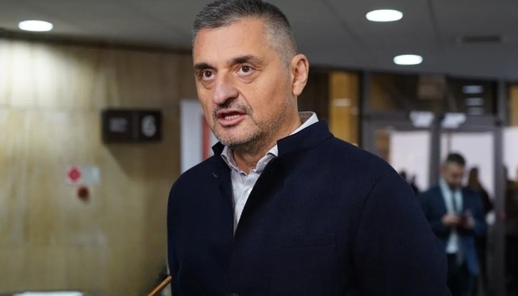 Атракционните влакчета не подлежат на абсолютно никакъв контрол, заяви председателят на Комисията по транспорт и съобщения