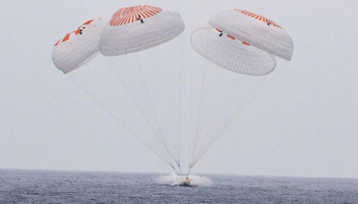 Екипажът от САЩ, Япония и Русия прекара пет месеца на Международната космическа станция