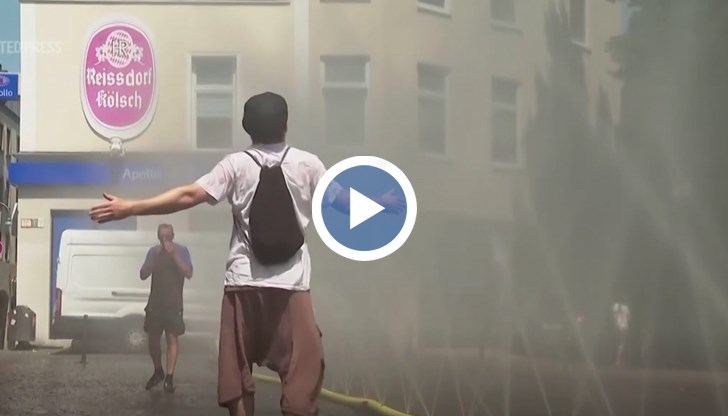 Немският град използва специални системи за разпръскване на фина водна мъгла по централните улици