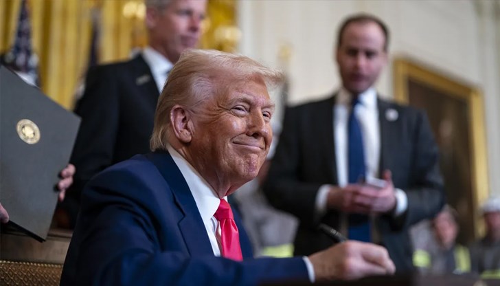 Общите американски мита достигат 50% заради покупките на руски петрол Общите американски мита достигат 50% заради покупките на руски петрол