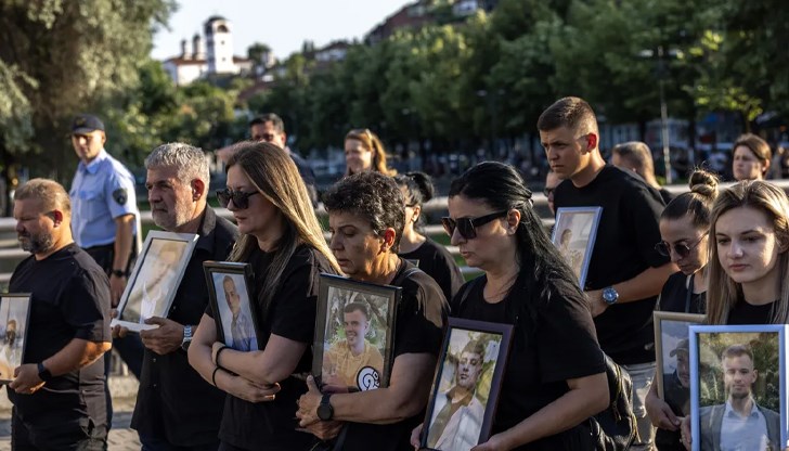 Родителите в Кочани търсят справедливост след трагедията