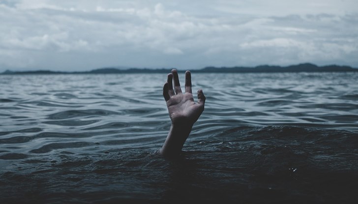 Инцидентът станал малко след 11:00 часа на 28 август в района на спасителен пост №18