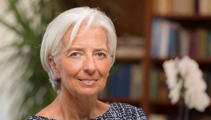 Президентът на ЕЦБ представи за първи път облика на монетата със св. Паисий Хилендарски