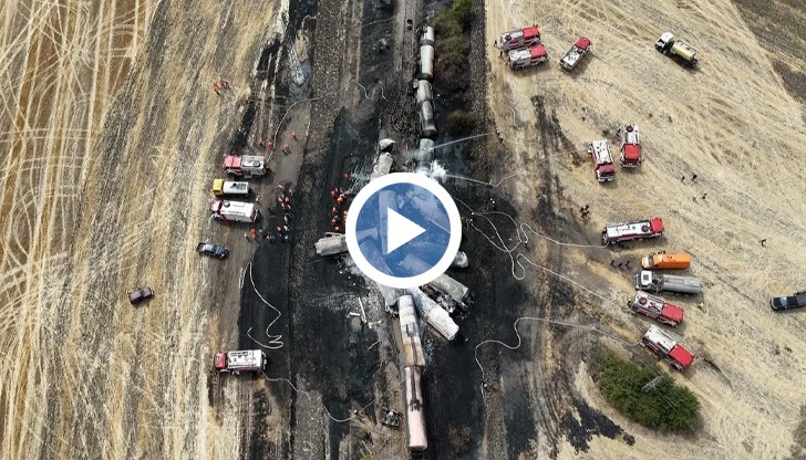 Ремонтът ще продължи до вторник, екипите охлаждат останалите цистерни