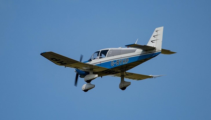 Двама души загинаха при падането на летателния апарат в двора на бивш завод