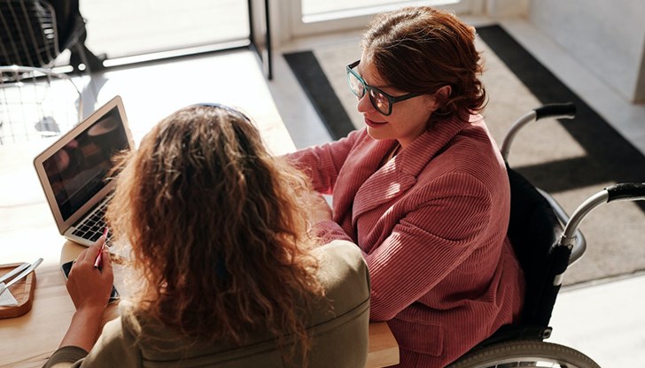 Агенцията за хората с увреждания приема проектни предложения до 2 септември 2025 година