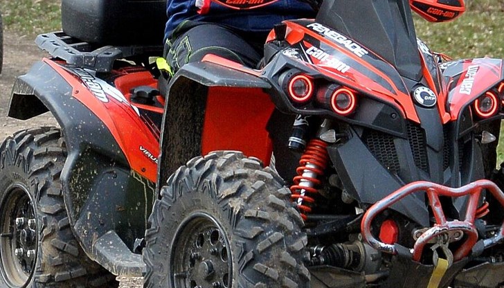 Том Гринууд е в стабилно състояние след спешна операция в Атина Том Гринууд е в стабилно състояние след спешна операция в Атина