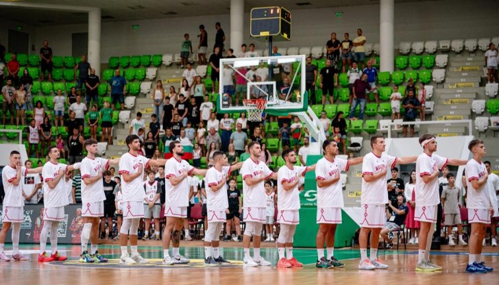 Борислав Младенов блесна с 30 точки при успеха с 87:78 срещу Австрия в Ботевград Борислав Младенов блесна с 30 точки при успеха с 87:78 срещу Австрия в Ботевград