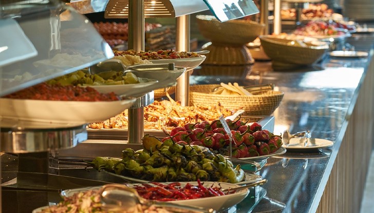 Властите търсят начини да намалят хранителните отпадъци с 150 грама на човек дневно