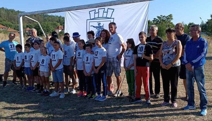 Състезатели от четири клуба мериха сили в няколко дисциплини, наградите връчи представител на Община Русе