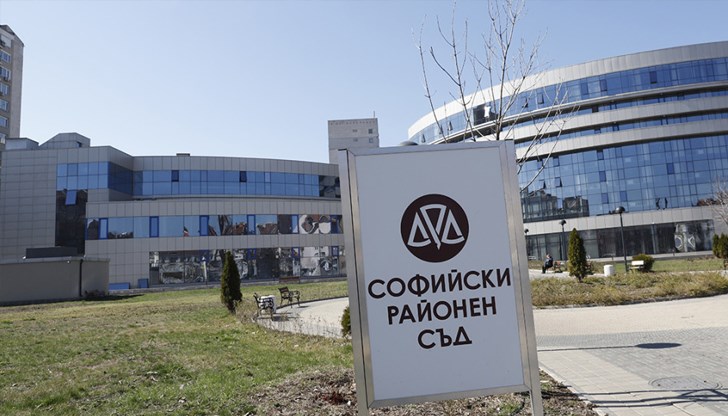 54-годишната Б.Ч. се възползвала от доверието на 79-годишен пенсионер