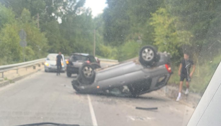 Младежът е взел шофьорска книжка наскоро