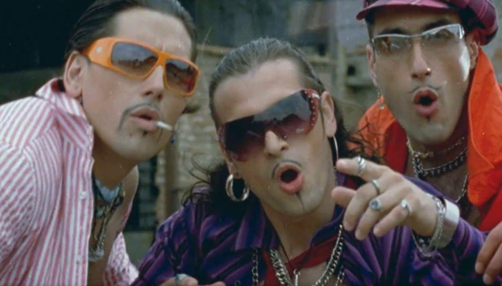 Триото ще представи "За вредата от образованието, културата и изкуството" на 4 септември в Летния театър