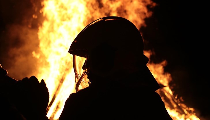 През последното денонощие пожарникарите са реагирали на седем сигнала През последното денонощие пожарникарите са реагирали на седем сигнала