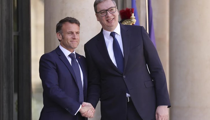 Френският президент написа на сръбски за подкрепата си към евроинтеграцията на Белград Френският президент написа на сръбски за подкрепата си към евроинтеграцията на Белград