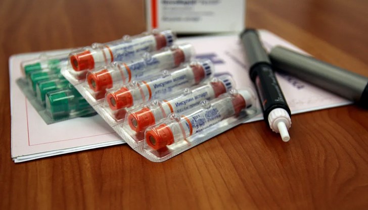 Силви Кирилов възстанови ограниченията за три вида антибиотици до 24 септември