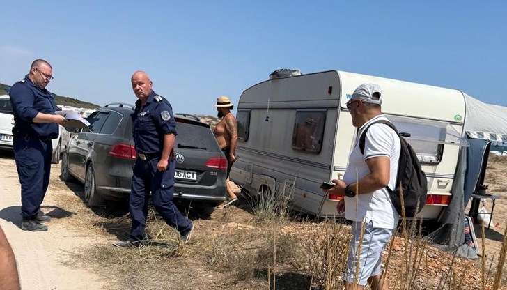 Манол Генов разпореди проверки на плажовете Дуранкулак, Крапец и Езерец