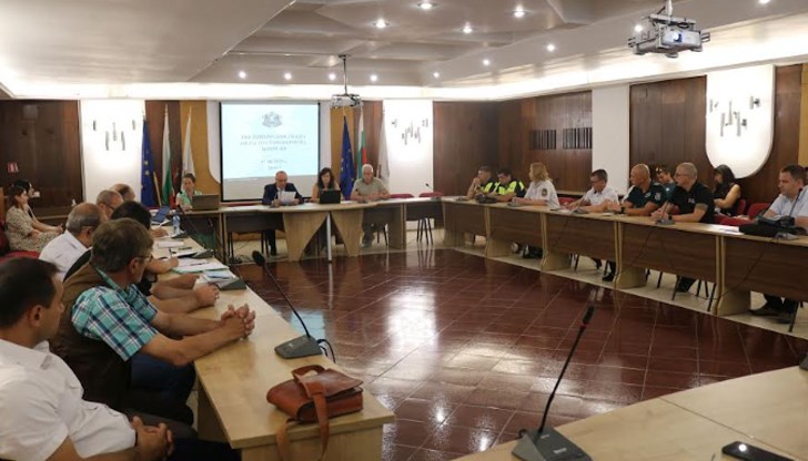 Епизоотичната комисия взе 14 решения за защита на 30 000 животни в региона