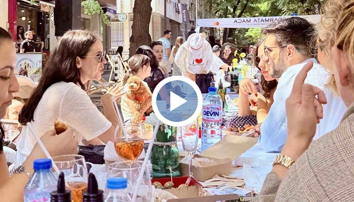 Инициативата "Голямата маса" ще продължи до довечера на улица "Екзарх Йосиф"