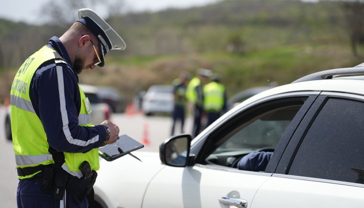 МВР провери над 14 000 автомобила в акция срещу нарушители на пътя МВР провери над 14 000 автомобила в акция срещу нарушители на пътя
