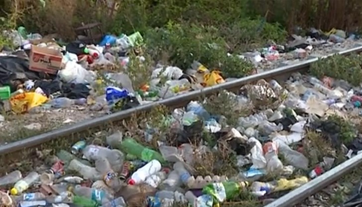 Над 140 хиляди кубически метра отпадъци нанасят щети за милиони лева в Симеоново Над 140 хиляди кубически метра отпадъци нанасят щети за милиони лева в Симеоново