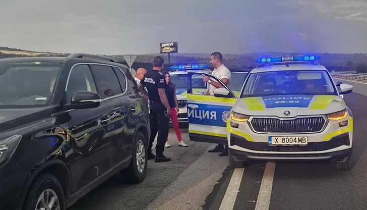 Пожар в Сакар планина затвори аутобана за часове