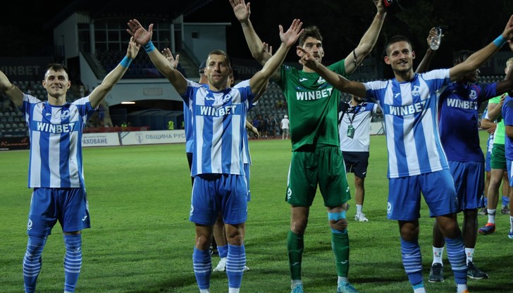 "Драконите" надделяха с 2:0 над ЦСКА II в четвъртия кръг