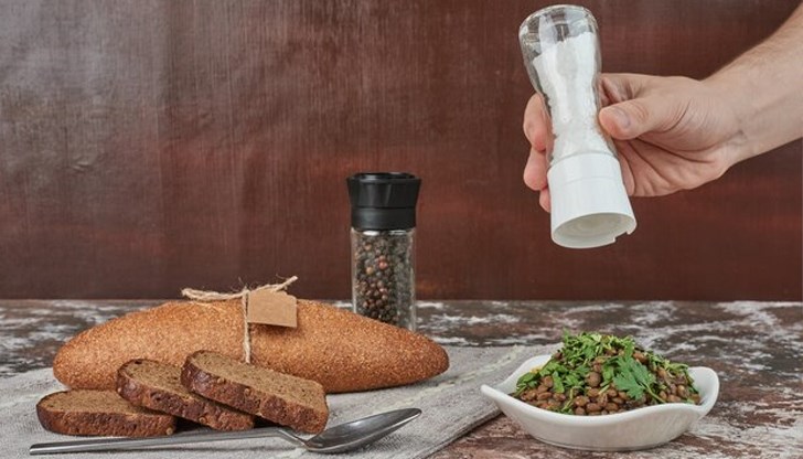 Световната здравна организация препоръчва не повече от 5 грама сол на ден за възрастни Световната здравна организация препоръчва не повече от 5 грама сол на ден за възрастни