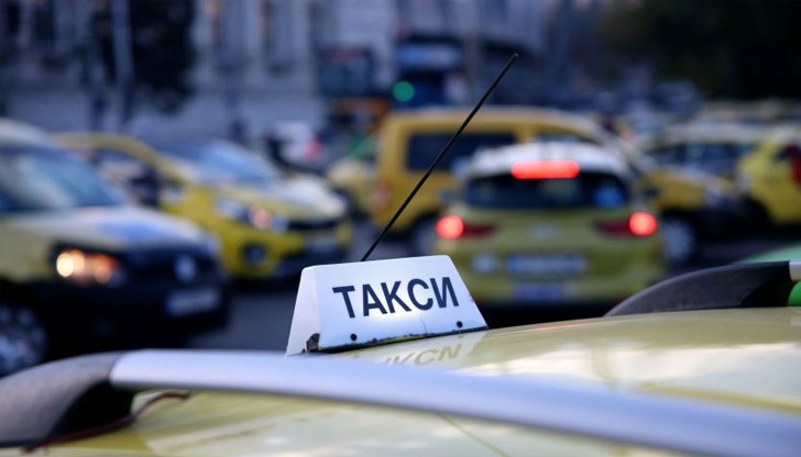 Отнемат лицензи за неиздаване на касови бележки Отнемат лицензи за неиздаване на касови бележки