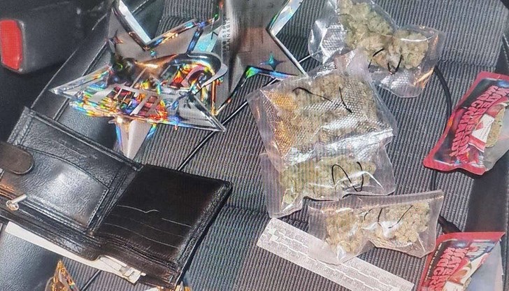 Задържани са жена и криминално проявен мъж при специализирана операция