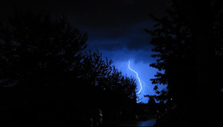 По морето по-високи вълни ще има около 28-29 август По морето по-високи вълни ще има около 28-29 август