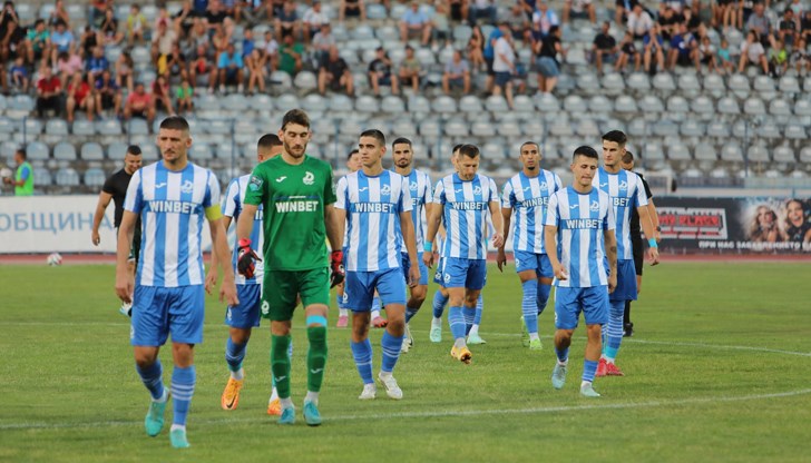 Мачът срещу Лудогорец II започва в 19:00 часа вместо в 18:00 Мачът срещу Лудогорец II започва в 19:00 часа вместо в 18:00