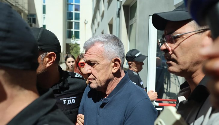 Соченият за контрабандист номер едно у нас е дал показания пред КПК Соченият за контрабандист номер едно у нас е дал показания пред КПК