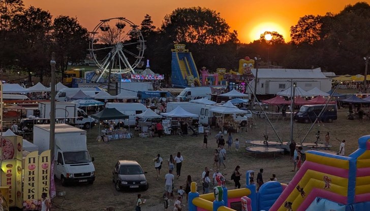 Празникът на града се отбелязва от 13 до 27 август с богата културна и спортна програма