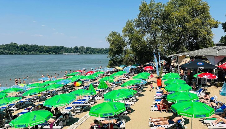 Докато румънският град развива крайбрежния туризъм, Русе се бори с промишлено замърсяване на водата