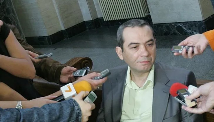 Съдът отхвърли иска на съдия Петър Сантиров срещу Петьо Еврото