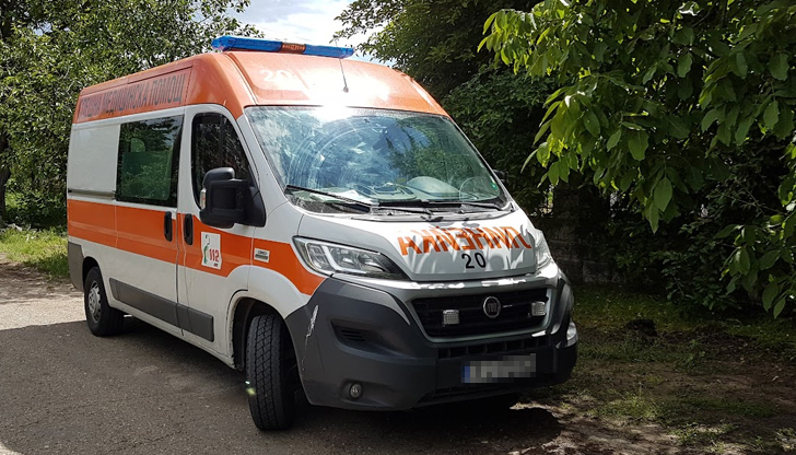 Момиченцето е с фрактура на черепа, но е извън опасност