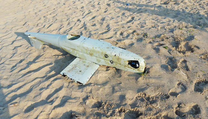 Безпилотният апарат е престоял във водата няколко месеца, полицията отцепи